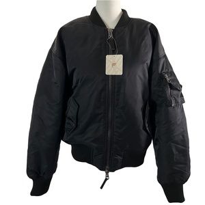 NWT  FABLETICS  ICONIC BOMBER PUFFER JACKET BLACK SIZE XS